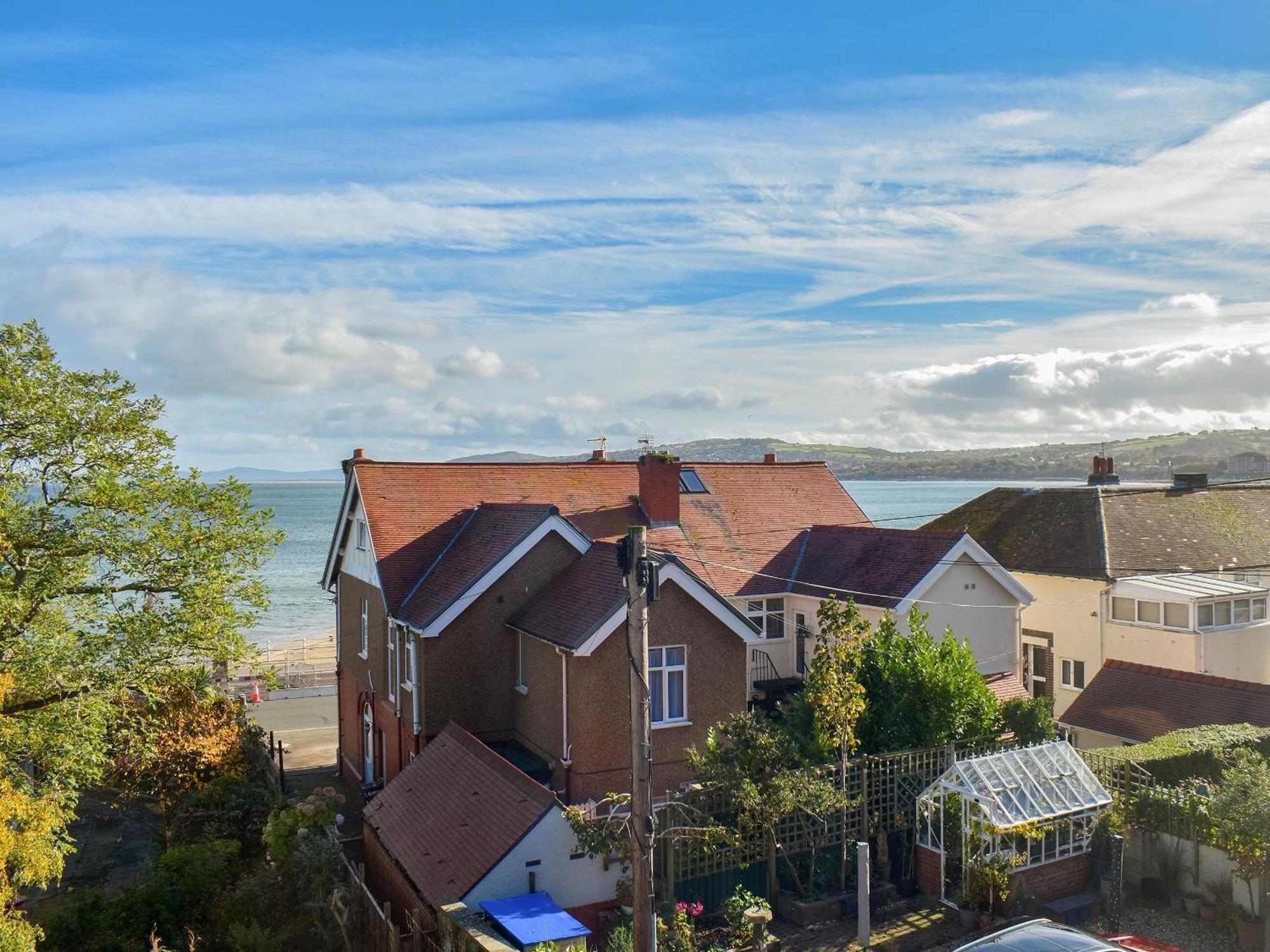 Sea View Cottage Rhôs-on-Sea Екстериор снимка